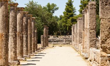 Viešbučiai su vietomis automobiliams mieste Archea Pissa