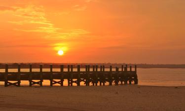 Hotéis em Neptune Beach