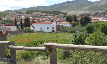 Hotels with Parking in Jalón