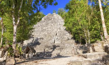 Hotels with Parking in Cobá