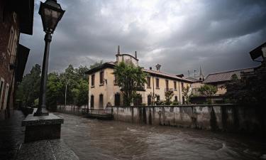 Hoteles con estacionamiento en Nerviano