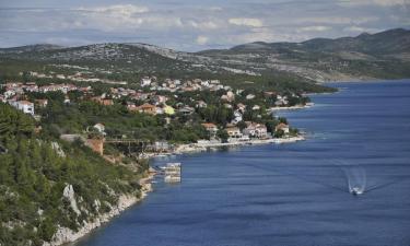 Hoteles de playa en Maslenica