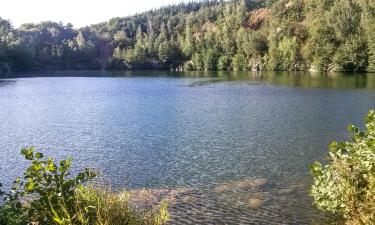 Parkolóval rendelkező hotelek Staňkovban