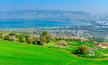 Hoteles con parking en Neot Golan