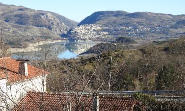 Hotel dengan parkir di Civitella Alfedena