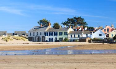 Hotels with Parking in Instow