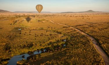 Hotels with Parking in Banagi