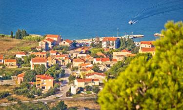 Hotels mit Parkplatz in Dobropoljana