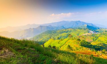 Hoteles familiares en Ban Mae Khachan (1)