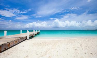 Hotels with Parking in Providenciales