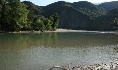 Povoljni hoteli u gradu 'Rodavgi'