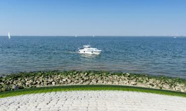 Hoteles con estacionamiento en Wissenkerke