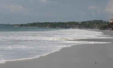 Hoteles de playa en Monterrico