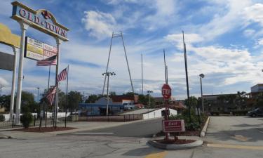 Hotels with Parking in Old Town