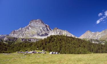 Complexuri de schi în Claviere