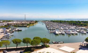 Hotels with Parking in Aprilia Marittima