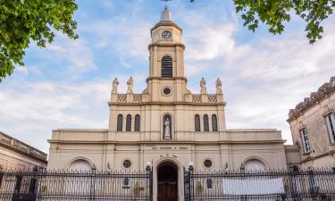 Hotels amb aparcament a San Andrés de Giles