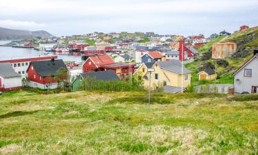 Hotels with Parking in Mehamn