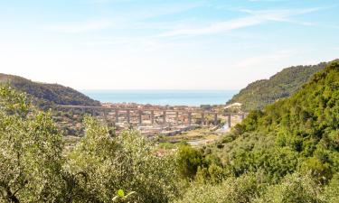 Holiday Rentals in Camporosso