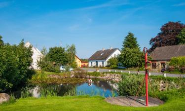 Cottages in Askeby