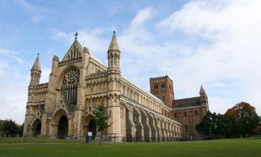 Hotels in St. Albans