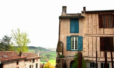 Hoteles con estacionamiento en Saint-Martin-de-Castillon