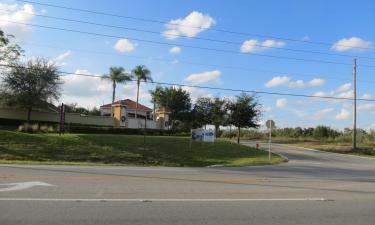 Hotels mit Parkplatz in Loughman