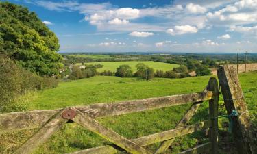 Hotels with Parking in Farden