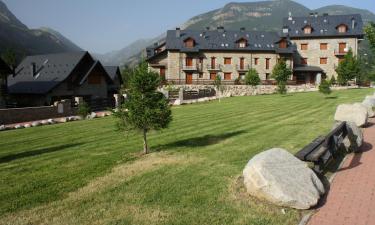 Holiday Rentals in Anciles