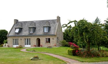 Vacation Homes in Pléguien