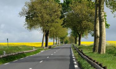 Neuilly-en-Thelle şehrindeki otoparklar