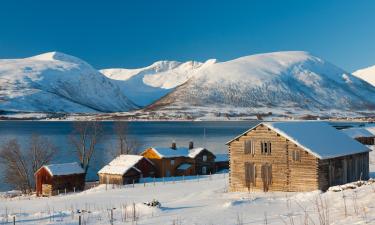 Hotels with Parking in Straumsbukta