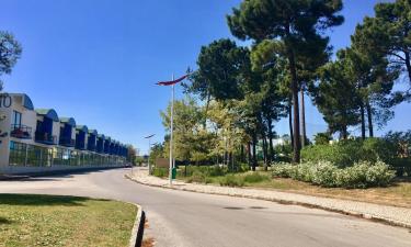 Hotels with Parking in Quinta do Anjo