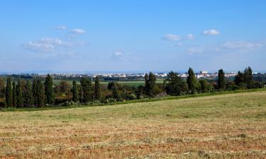 Hoteles en Ra‘ananna