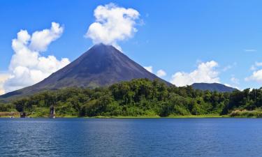 Cheap Hotels in Nuevo Arenal