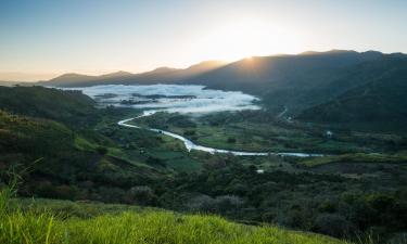 Hotels with Parking in Orosí