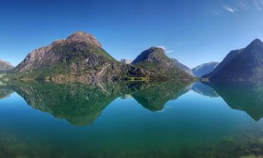 Cottages in Stryn