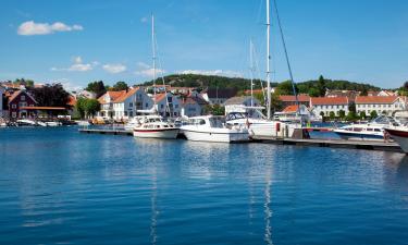 Hotell med parkering i Lillesand