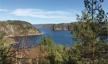 Hoteller i Lyngdal