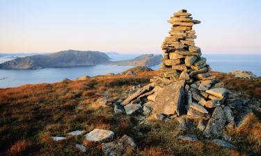 Hotels with Parking in Florø