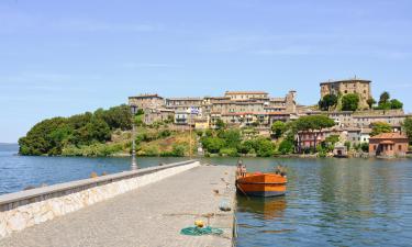 Hotels with Parking in Capodimonte
