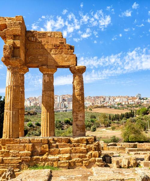 Uma bela vista de Agrigento