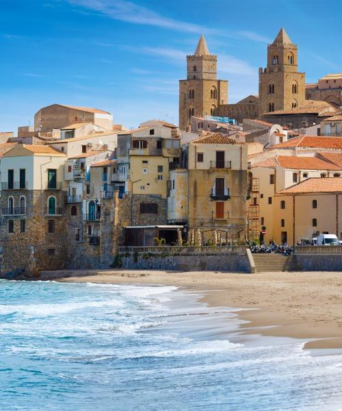 Cefalù şehrinden güzel bir manzara