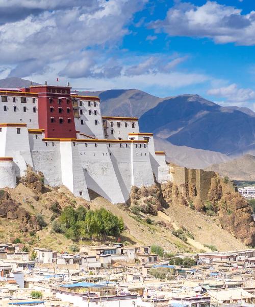 A beautiful view of Shigatse