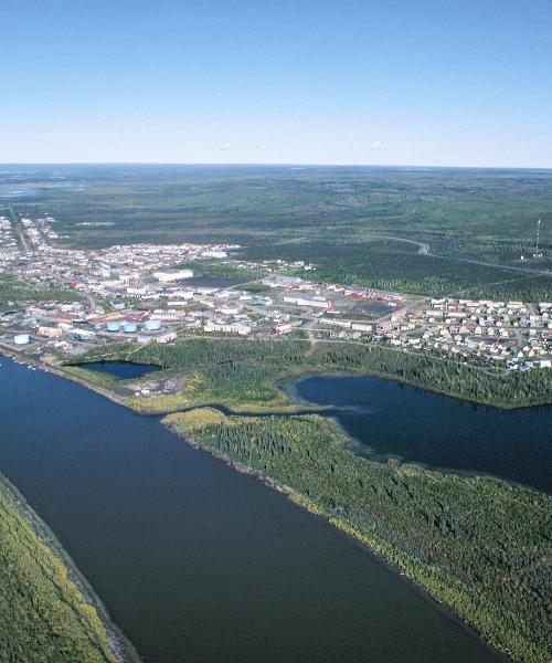 Prelep pogled na grad Inuvik