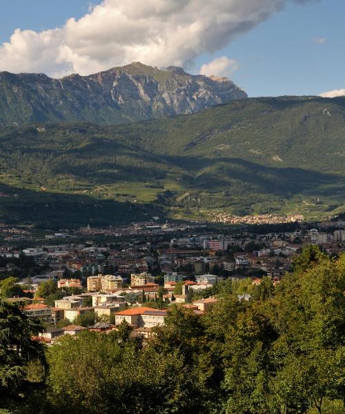 Ein schöner Blick auf Rovereto