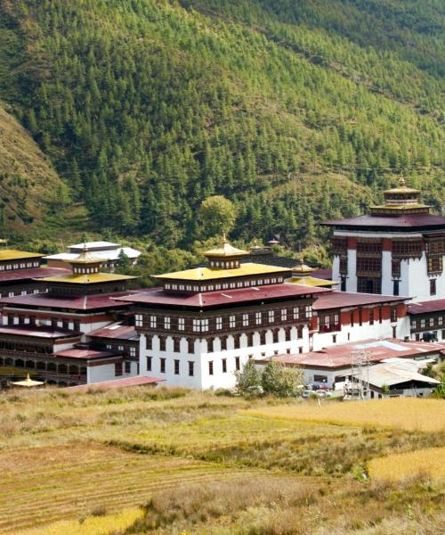 Piękny widok na miasto Thimphu