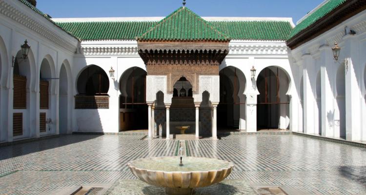 Fès