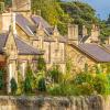 Cottages in Rock