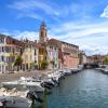 Hotels with Parking in Saint-Mitre-les-Remparts